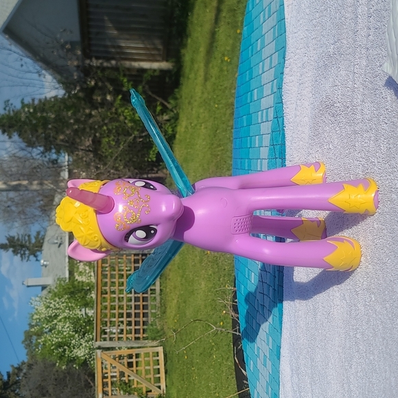 MY LITTLE PONY PRINCESS TWILIGHT SPARKLE 15" TALL TALKING FIGURE LIGHTS UP MOVES - Picture 3 of 8